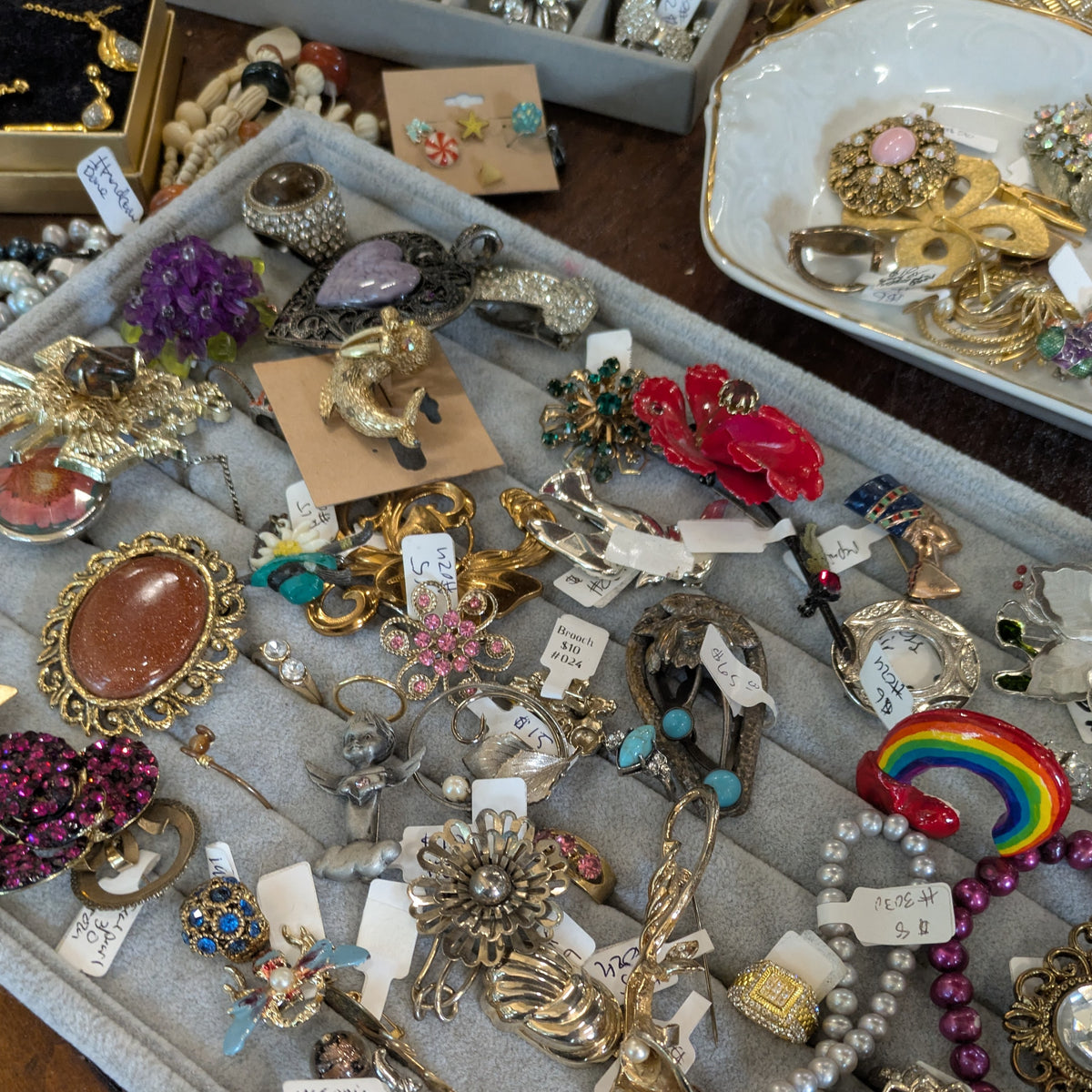 Vintage Costume Jewelry